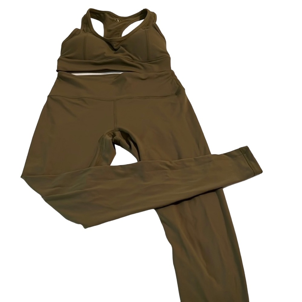 SASKI size M olive green top (16A)